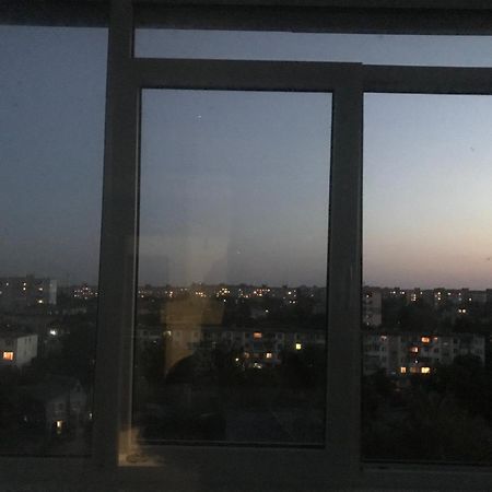 Найгарніша Квартира В Черкасах! Cherkasy Luaran gambar